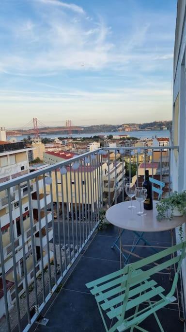 Duplex Overthetejo, 5 Min Belem Tower Lisbon Exterior photo
